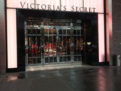 -Victoria's Secret(杭州湖滨银泰in77店)