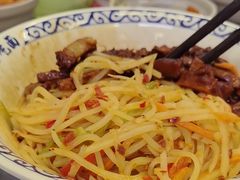 -梅溪·小伙子干挑面(安吉总店)