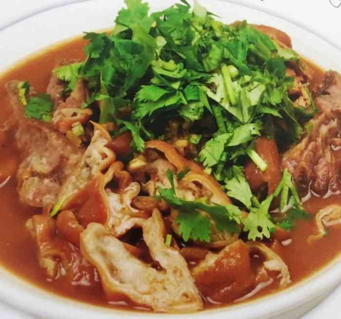 杨老黑卤煮·京城老味-"杨老黑卤煮,马连道9号茶城紧里边,门脸挺.