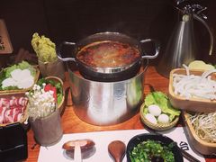 -独食火锅·半米屋台(直营总店)