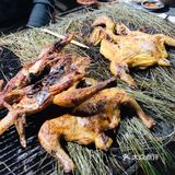 略显悲伤 松枝烤鸡、熏牛肉