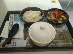 -老娘舅餐厅(黄龙体育中心店)