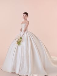 -第一夫人婚纱摄影(南京店)