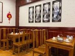大堂-宣海荣锅贴大王·陕味小吃集(钟楼店)