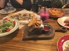 -I HOLIC艾豪丽披萨(KKone店)