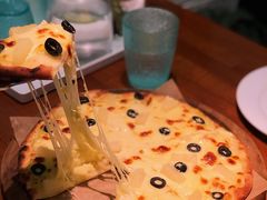 芝士拉丝-又鸟pizza海南鸡饭(假日广场店)