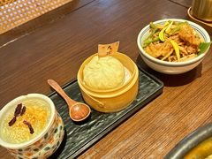 -银米·云南传统过桥米线(双廊黑金冠店)