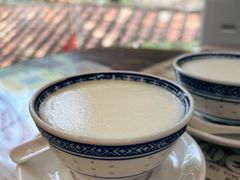 -周大娘牛乳(旧寨古村总店)