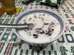 -堂屋糖水店(愚园店)