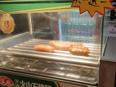 -至潮影城(庆春路锦和大厦店)