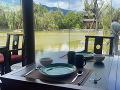 -丽江悦榕庄酒店-明月·雪山庭院餐厅