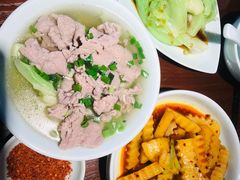 -全牛匠·乐山跷脚牛肉(西单华威约饭街店)