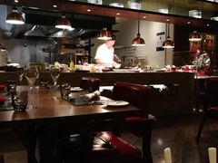 大堂-恰餐厅及酒吧 CHAR Bar & Grill (北京丽都皇冠假日店)