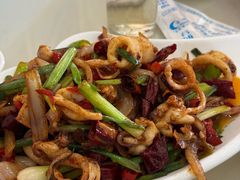 -覃记海鲜美食餐厅