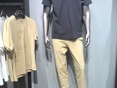 -迪桑特DESCENTE(青岛山东路万象城店)