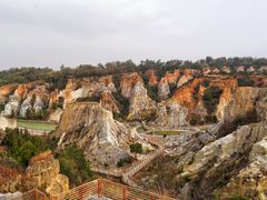-彩色沙林风景区