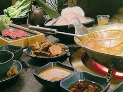 -湊湊火锅·茶憩(打浦桥日月光店)