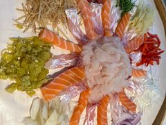 -楼上大排档·顺德菜·粥水·鱼生(苗栗路店)