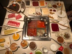 -海底捞火锅鲜切牛肉主题店(长寿路店)