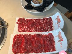 -左庭右院鲜牛肉火锅(浦江欢乐颂店)