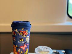 -茶理宜世(广州南站（站内）3楼B17检票口店)