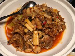 -凤凰湘语·海派湘菜(浦东旗舰店)