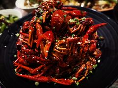 -巴厘龙虾·榜首油焖大虾(音乐学院·沿江酒馆店)