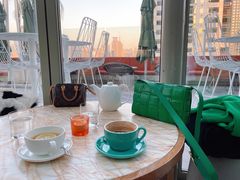 靠窗位-城市露台景观餐厅(淮海路店)