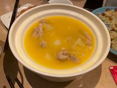 浓汤花胶鸡-避风塘(百联东郊店)