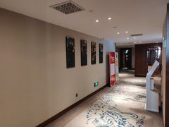 -弘安丽水温泉酒店