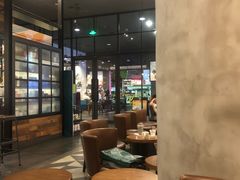 大堂-星巴克臻选(广州东山锦轩店)