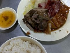 -华香鹅快餐店
