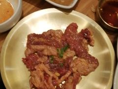 -青瓦餐厅·生鱼片·韩园烤肉(西塔店)