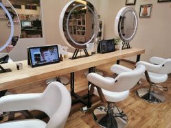 -金丝秀美发沙龙