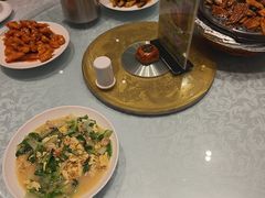 -泉畔人家·老济南经典鲁菜(大明湖店)