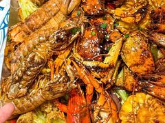 -松哥油焖大虾.小龙虾.黑鸭煲(海岸城店)