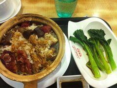 新世界餐厅(弘雅花园店)-新世界餐厅(万达店)