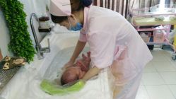 -母仪天下月子中心(光谷店)