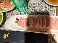 -老牌坊云南鱼豆花火锅(哈西万达店)