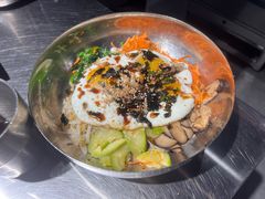 -马路牙子烧烤音乐酒馆(望京店)