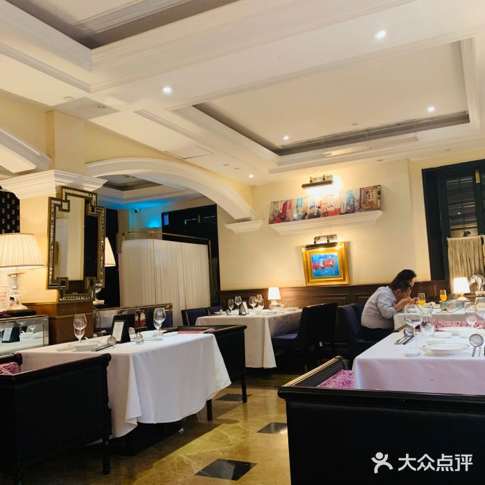 洋房火锅(新天地店)大堂图片