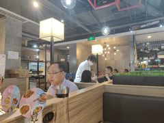 -黄记煌三汁焖锅(渝北金港国际店)