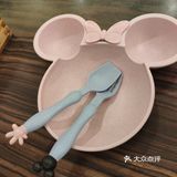 宝宝围兜，宝宝餐具，真的太感谢了，东西也很好吃