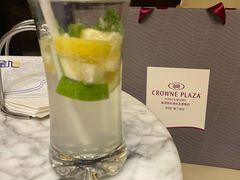 -北京朝阳悠唐皇冠假日酒店