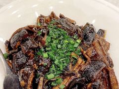 -梅龙镇酒家(南京西路总店)