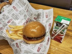 -The Habit Burger Grill 哈比特汉堡(爱琴海店)