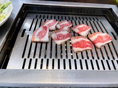 -臻牛烤肉