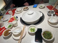 -三人行骨头王火锅(长寿店)