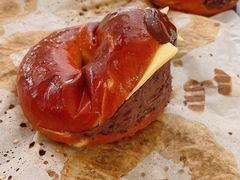 -HOT CRUSH趁热集合·现烤面包(环球港店)