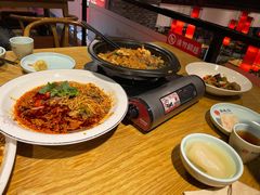 石锅生焖虾-鸡毛店·川菜(双楠店)